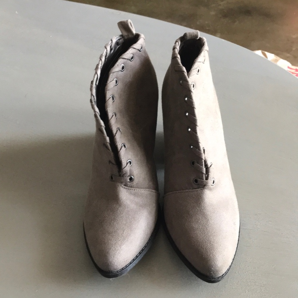 Coconuts boots!